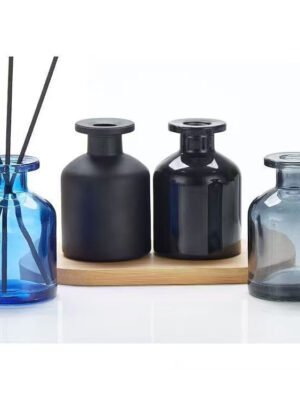 Custom Coated Reed Diffuser Empty Perfume Bottle – Amber, Black & Smoky Grey Glass Aromatherapy Bottle with Wide Mouth for Rattan Sticks